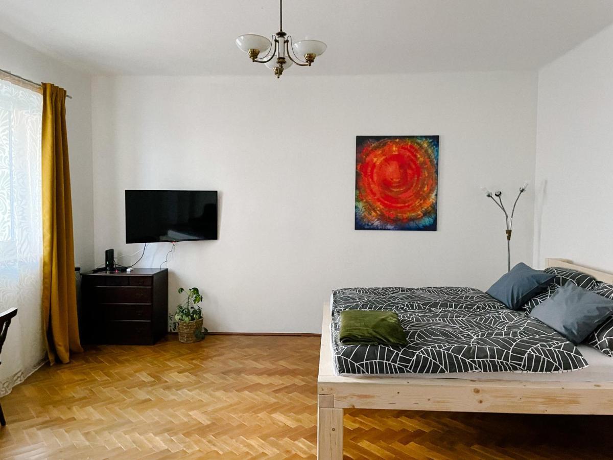 Apartmany U Areny Ostrava Bagian luar foto